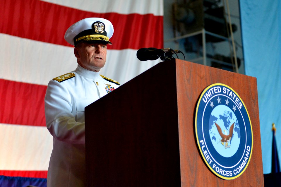 2012 U.S. Fleet Forces Change of Command 120914-N-WL435-656