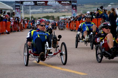 2012 Warrior Games cycling begins 120501-N-AN499-060