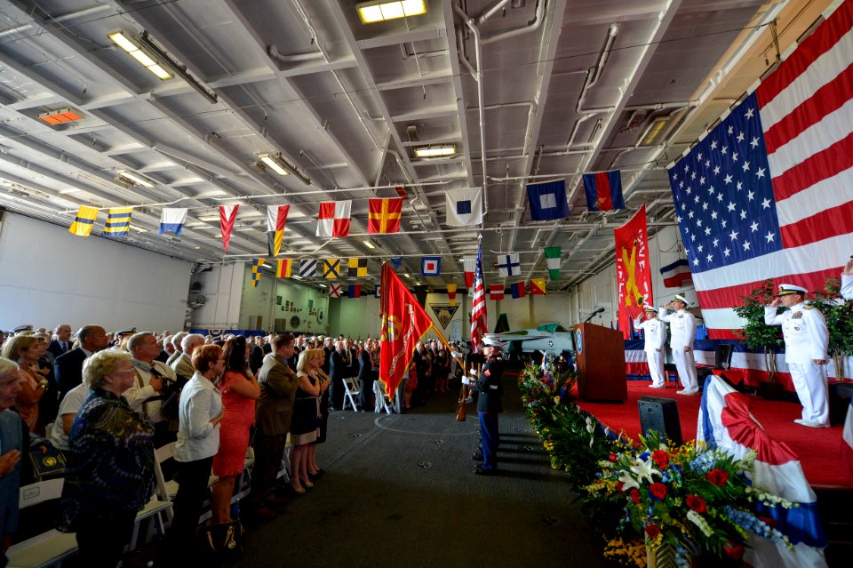 2012 U.S. Fleet Forces Change of Command 120914-N-WL435-432
