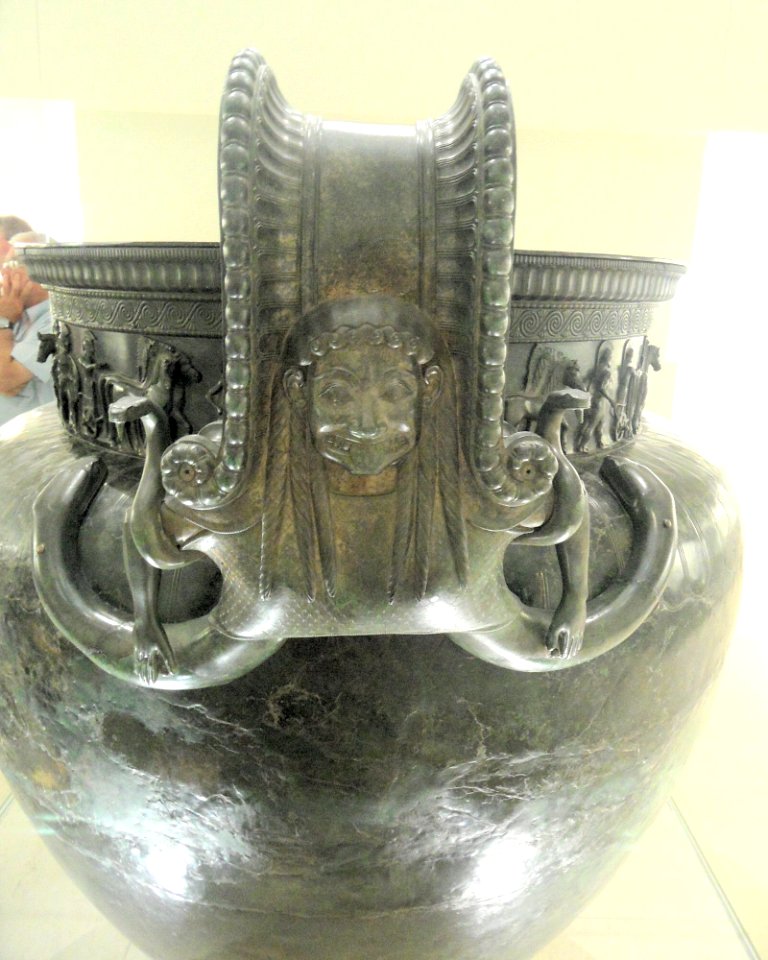 20120817 Vix krater handle