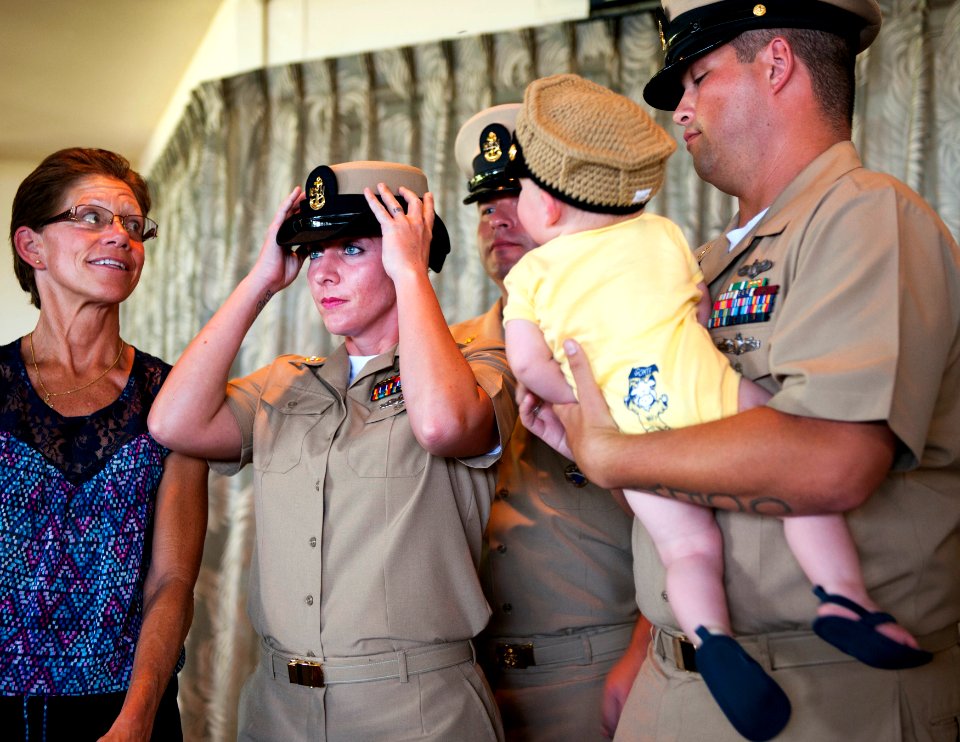2014 CPO pinning ceremony 140916-N-WF272-136