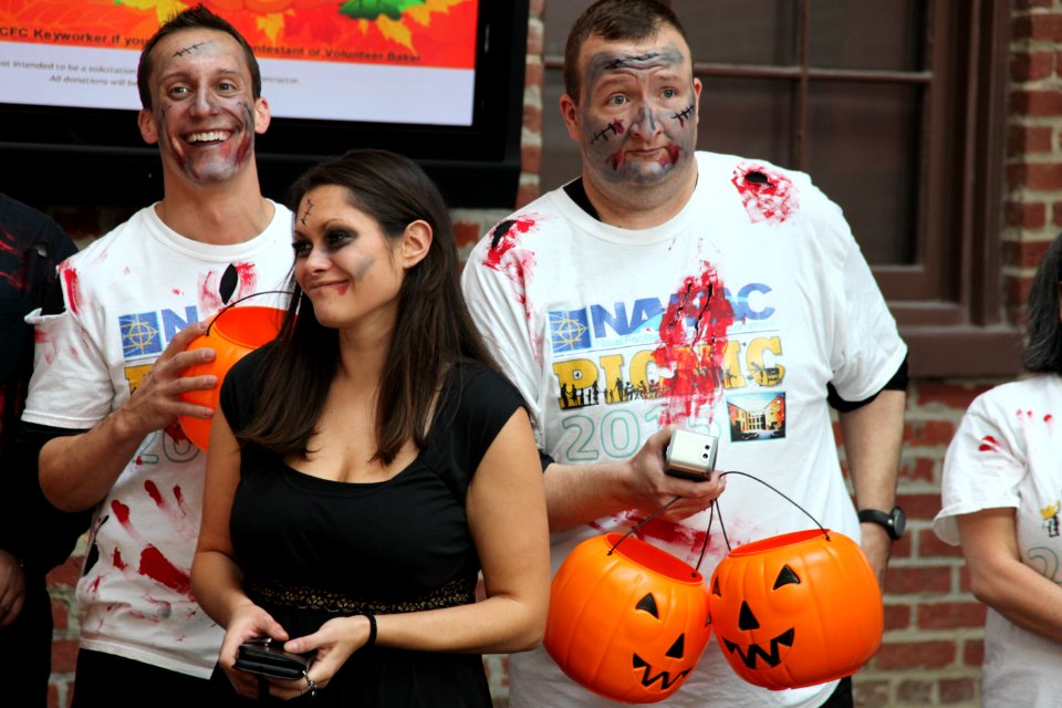 2015 CFC Halloween Costume Contest Fundraiser at NAVFAC HQ (21958413164)