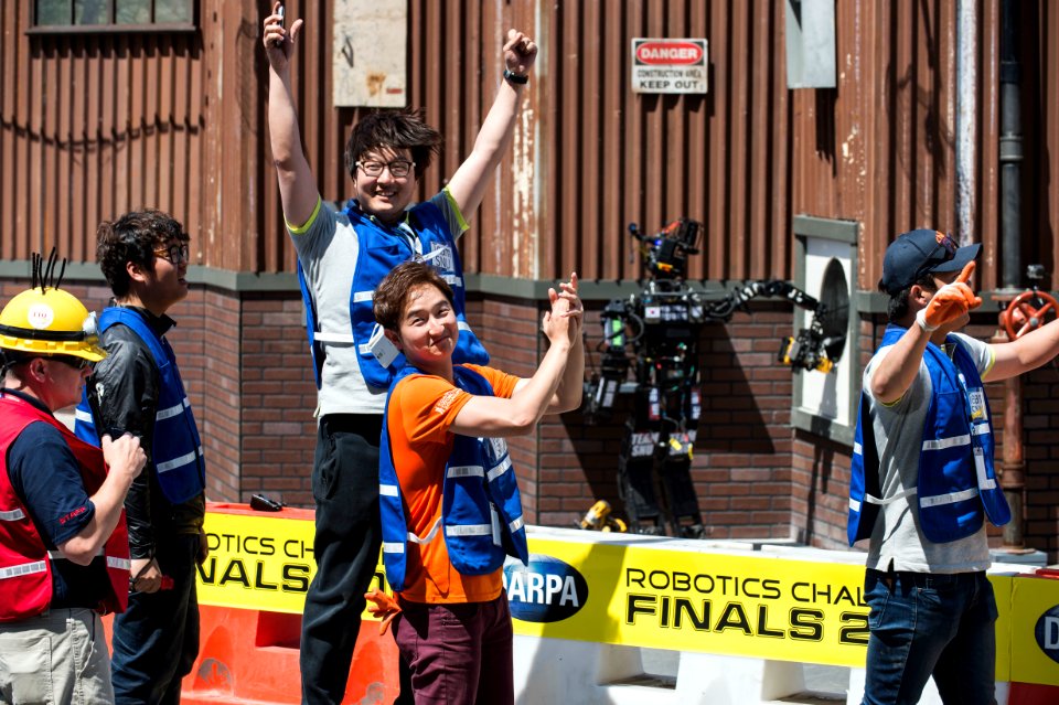 2015 DARPA Robotics Challenge 150606-N-PO203-547