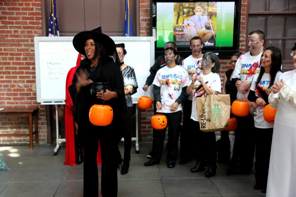 2015 CFC Halloween Costume Contest Fundraiser at NAVFAC HQ (21959330373)