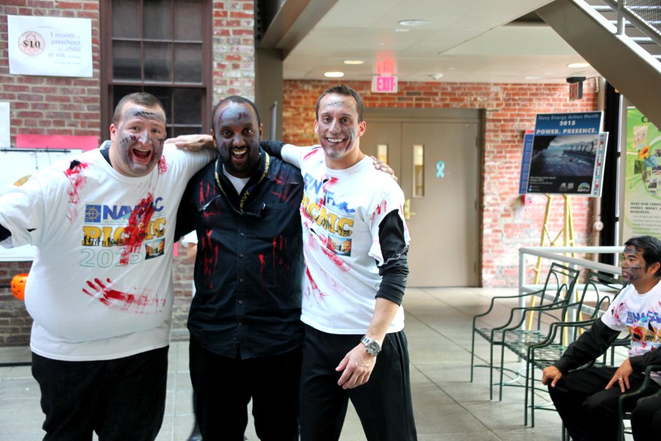 2015 CFC Halloween Costume Contest Fundraiser at NAVFAC HQ (21960235563)
