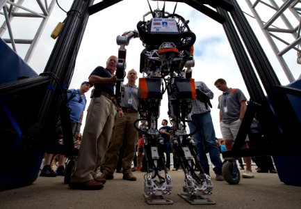 2015 DARPA Robotics Challenge 150606-N-PO203-239