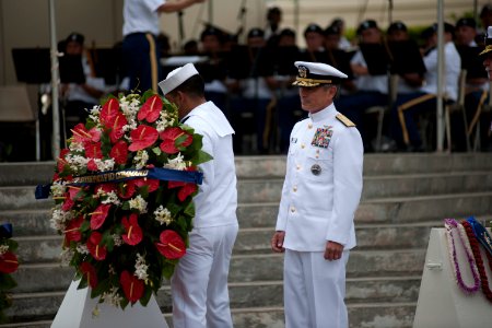 2016 Governor's Memorial Day Ceremony 160530-N-PA426-017