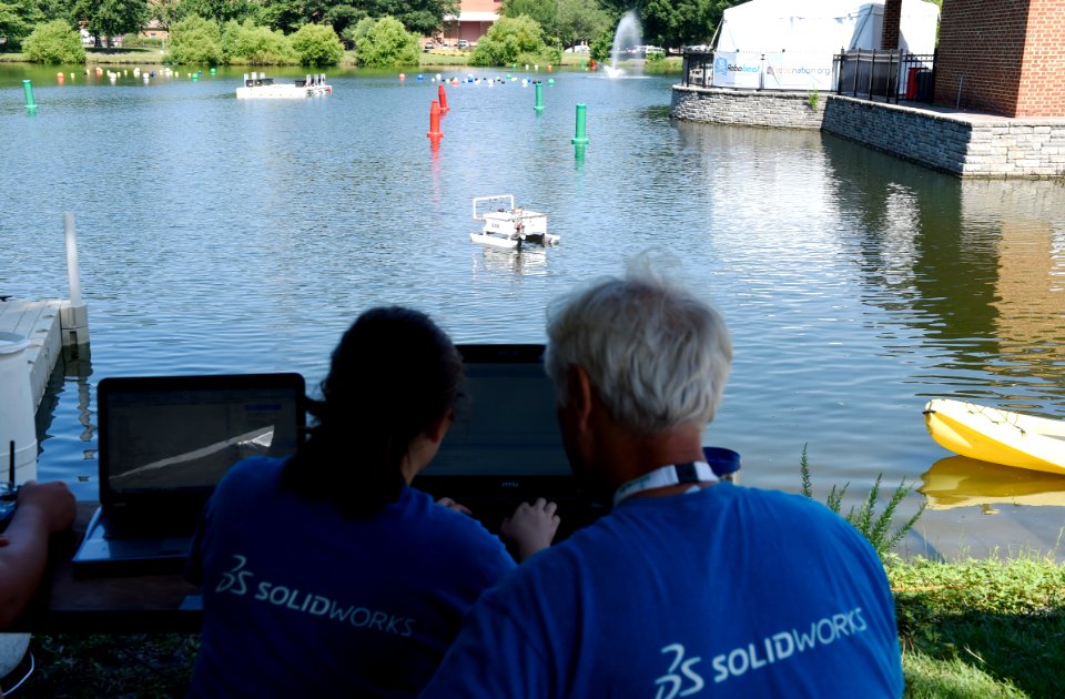 2016 Interanational RoboBoat Competition 160708-N-PO203-200