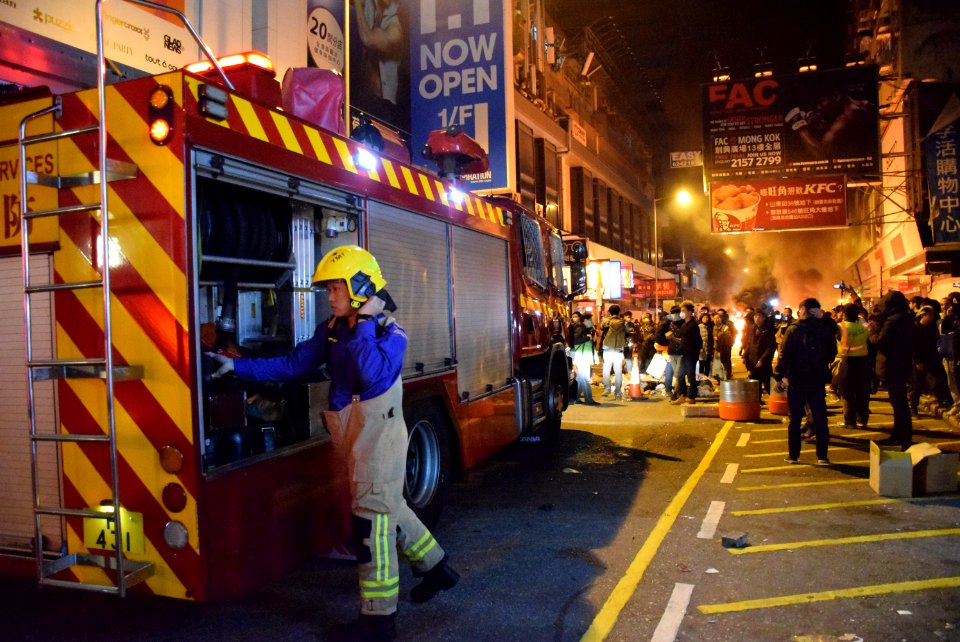 2016 Mong Kok civil unrest fireman