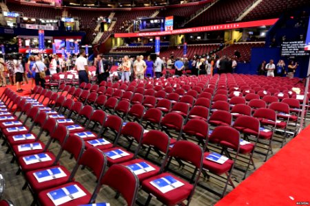 2016 RNC day 2 C3BAF350-0B60-45B6-A197-1F74A3CC276D w987 s s