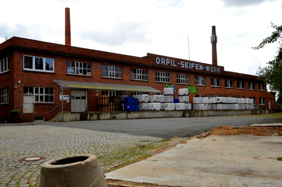 2016-07-30 Orpil Chemie, Davenstedter Straße 83, Hannover-Linden (1)