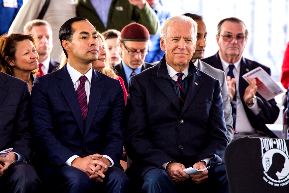 20161111-Veterans Memorial Assembly at War Memorial Plaza, New Castle, DE-1688 (30986032670)