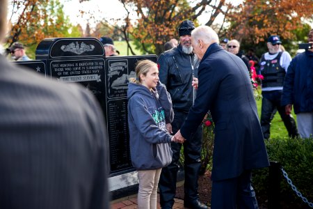 20161111-Veterans Memorial Assembly at War Memorial Plaza, New Castle, DE-1608 (30547500313)