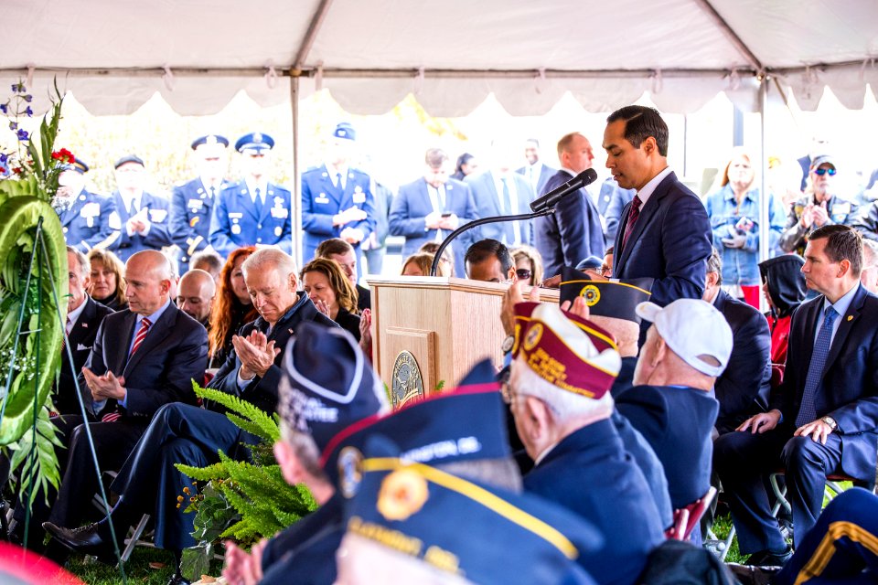 20161111-Veterans Memorial Assembly at War Memorial Plaza, New Castle, DE-1921 (30532818884)