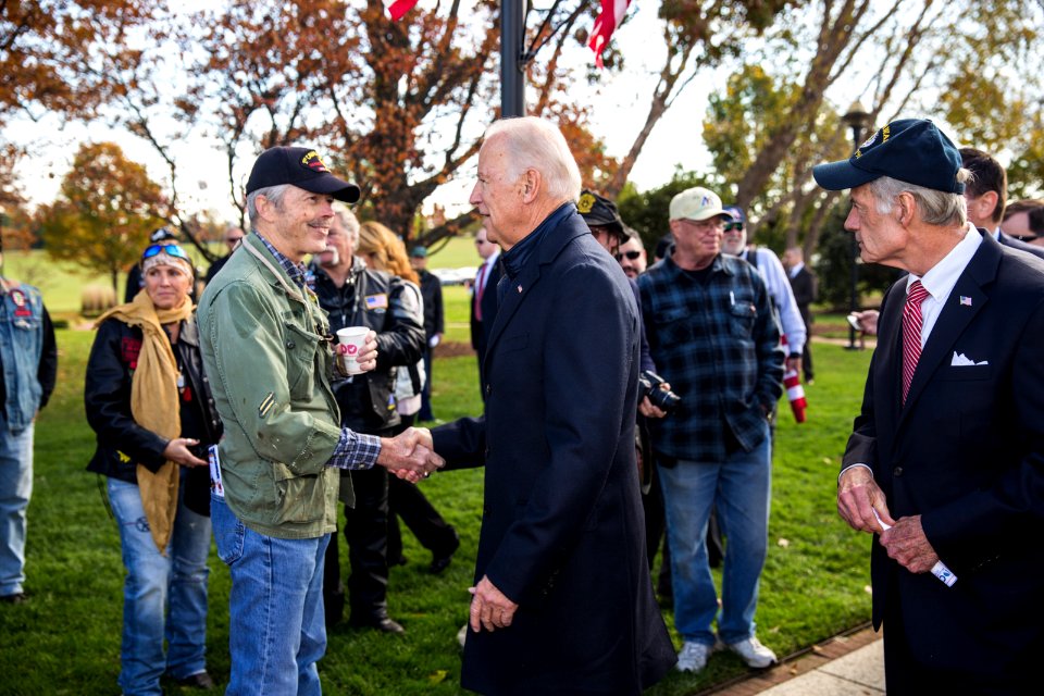 20161111-Veterans Memorial Assembly at War Memorial Plaza, New Castle, DE-1607 (30986032990)