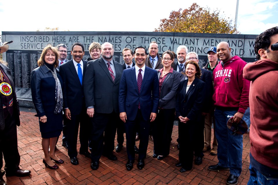 20161111-Veterans Memorial Assembly at War Memorial Plaza, New Castle, DE-2360 (30986034280)