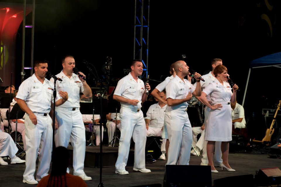 2017 Navy Band Independence Day Concert (35611750391)