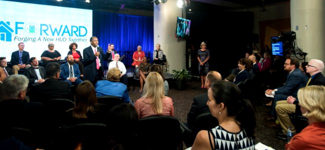 20170920-HUD-Reform-Plan-Town-Hall-SOHUD-DEPSEC-0456 (37175110996)