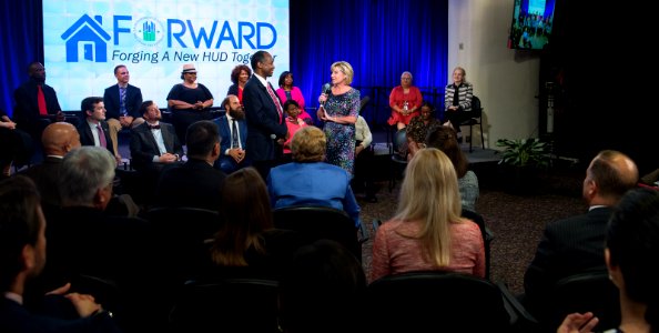 20170920-HUD-Reform-Plan-Town-Hall-SOHUD-DEPSEC-4597 (37365341075)