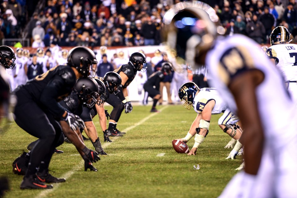 2018 Army-Navy football game line of scrimmage (46211618112)