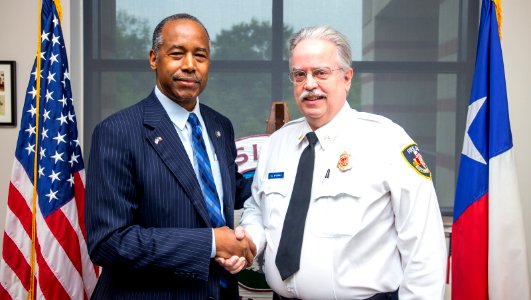2018 Houston Hurricane Harvey Disaster Recovery Visit, Day 1 (39848325110)