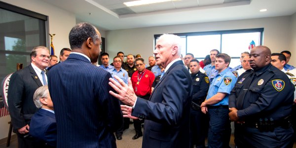 2018 Houston Hurricane Harvey Disaster Recovery Visit, Day 1 (41655024961)