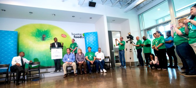 2018 Houston Hurricane Harvey Disaster Recovery Visit, Day 2 (39914725430)