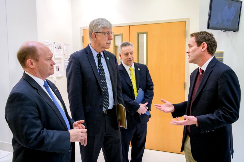 2019.3.1 NIH Director Visit (47230122082)