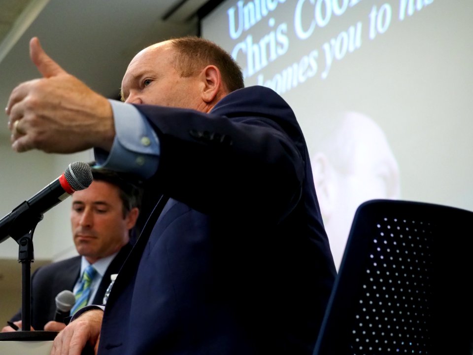 2019.4.12 Sen. Coons Town Hall (40670014363)