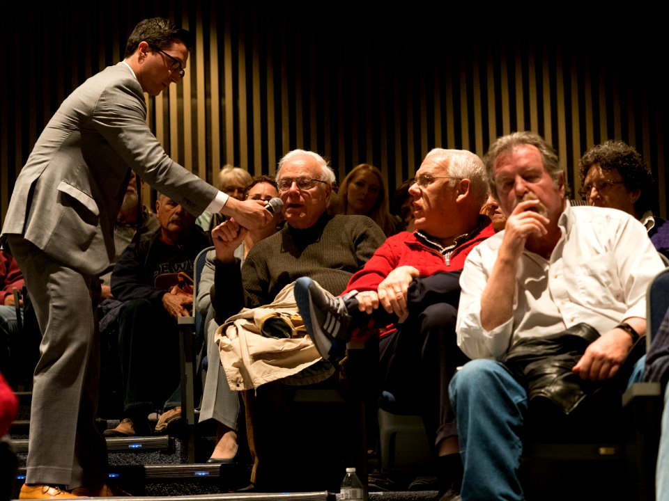 2019.3.20 Georgetown Town Hall (40670099443)