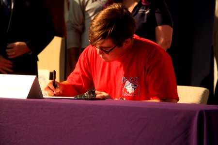 2019.5.6 2nd Annual New Castle County Votech Signing Day (46873957835)