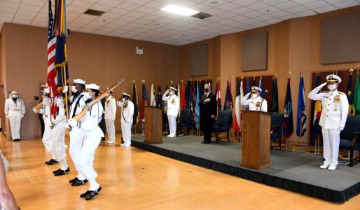 2020 Chief of Navy Reserve Change of Command 200807-N-GB595-0045