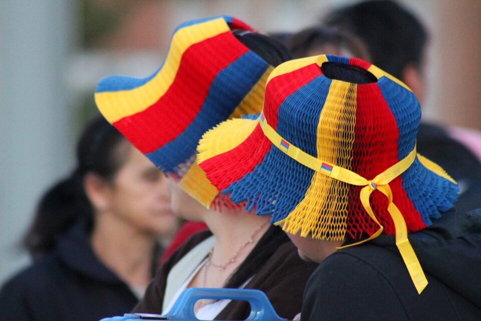 Hats peace colors