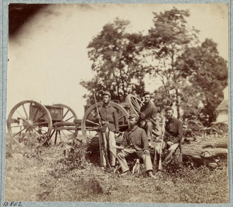 22d New York State Militia near Harpers Ferry, Va., 1861 (i.e.1862) LCCN2013648434