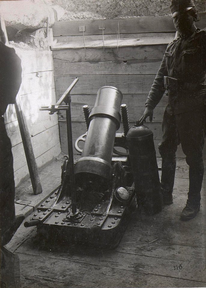 22cm Minenwerfer Batterie 6-2 J.R.40 (Ninaabschnitt) (BildID 15693810)