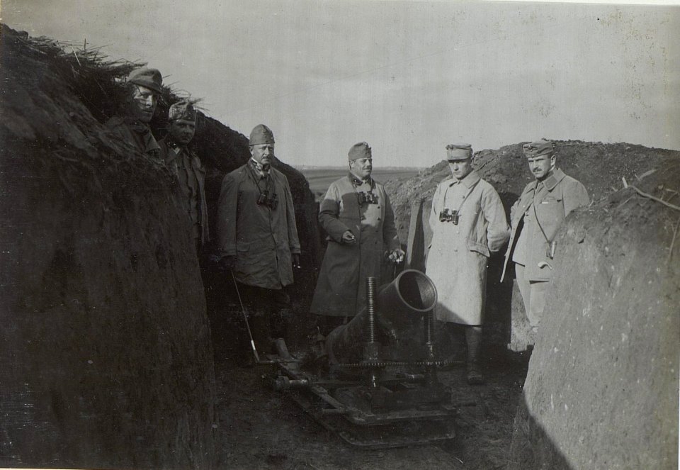 22cm Minewerfer in der Stellung bei Sokolow an der Strypa (BildID 15438621)