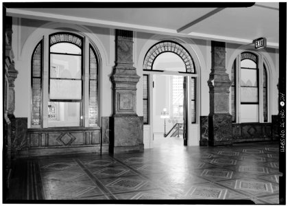 24 interior model hall 029422pu