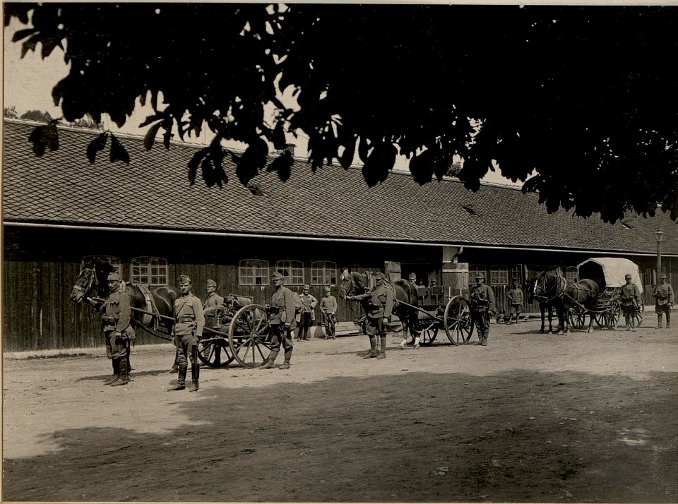 25 cm M.15 Scheinwerfer, Marschkolonne in Obervellach (BildID 15472870)