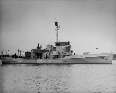 26-G-5249 USCGC Faunce (WPC-138) photo