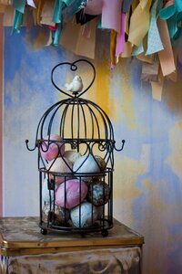 Room bird cage easter