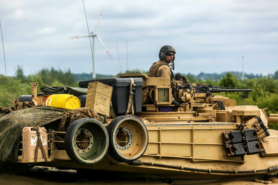 26th MEU Tank platoon, Polish BMP unit go head-to-head in mechanized assault exercise during BALTOPS (41892077335)