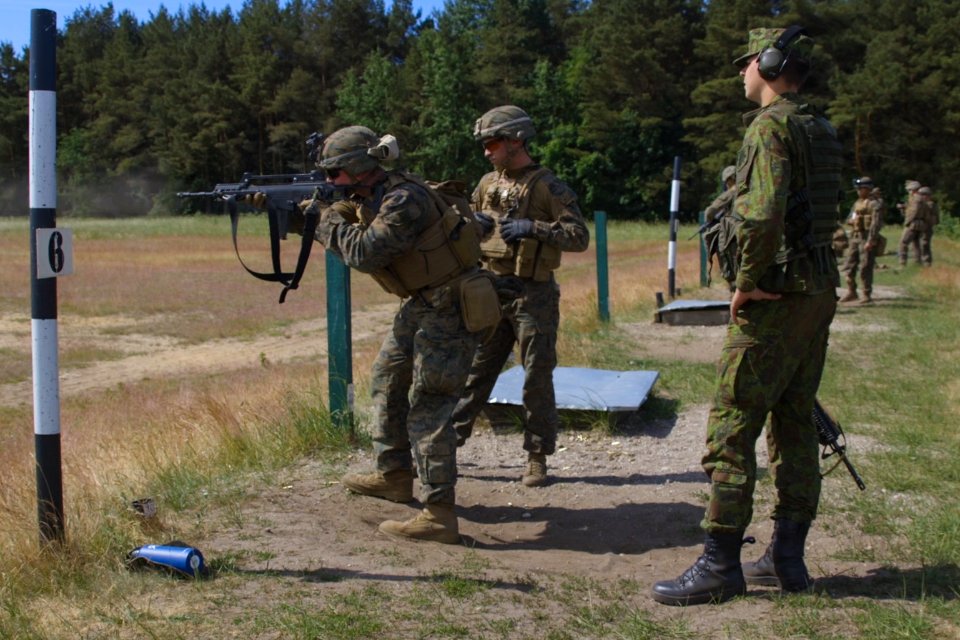 26th MEU Marines participate in multilateral live-fire training during exercise BALTOPS (41921224564)