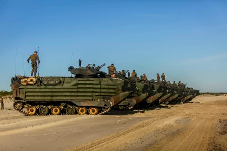 26th MEU Marines, Romanian Marines return to Oak Hill after amphibious landing demonstration in Poland (42643846192)