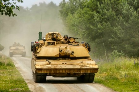 26th MEU Tank platoon, Polish BMP unit go head-to-head in mechanized assault exercise during BALTOPS (27923966307)