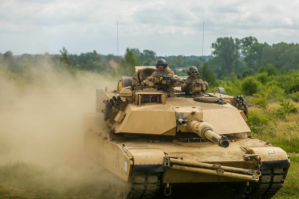 26th MEU Tank platoon, Polish BMP unit go head-to-head in mechanized assault exercise during BALTOPS (41892075625)