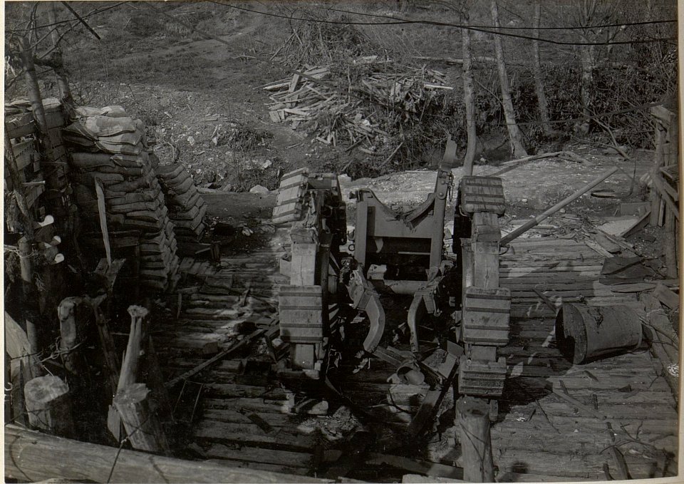 28cm Mörser in der Stellung Mulle von S.Marco. (Anfang April 1918.) (BildID 15664446)