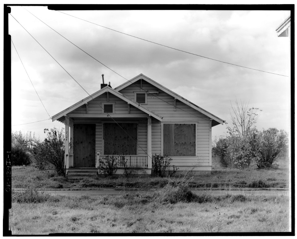2984 Misty Street - general view north front elevation - Chemawa Indian School - Salem Oregon