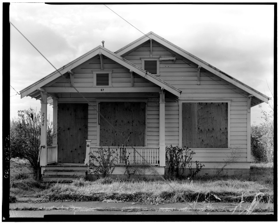 2984 Misty Street - detail view north front elevation - Chemawa Indian School - Salem Oregon
