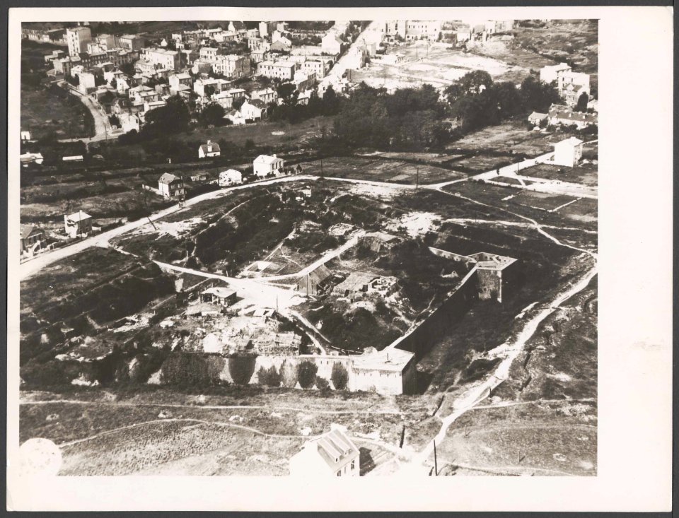 2Fi01912 fort du Guelmeur