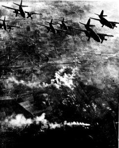2Fi02472 Bombardement